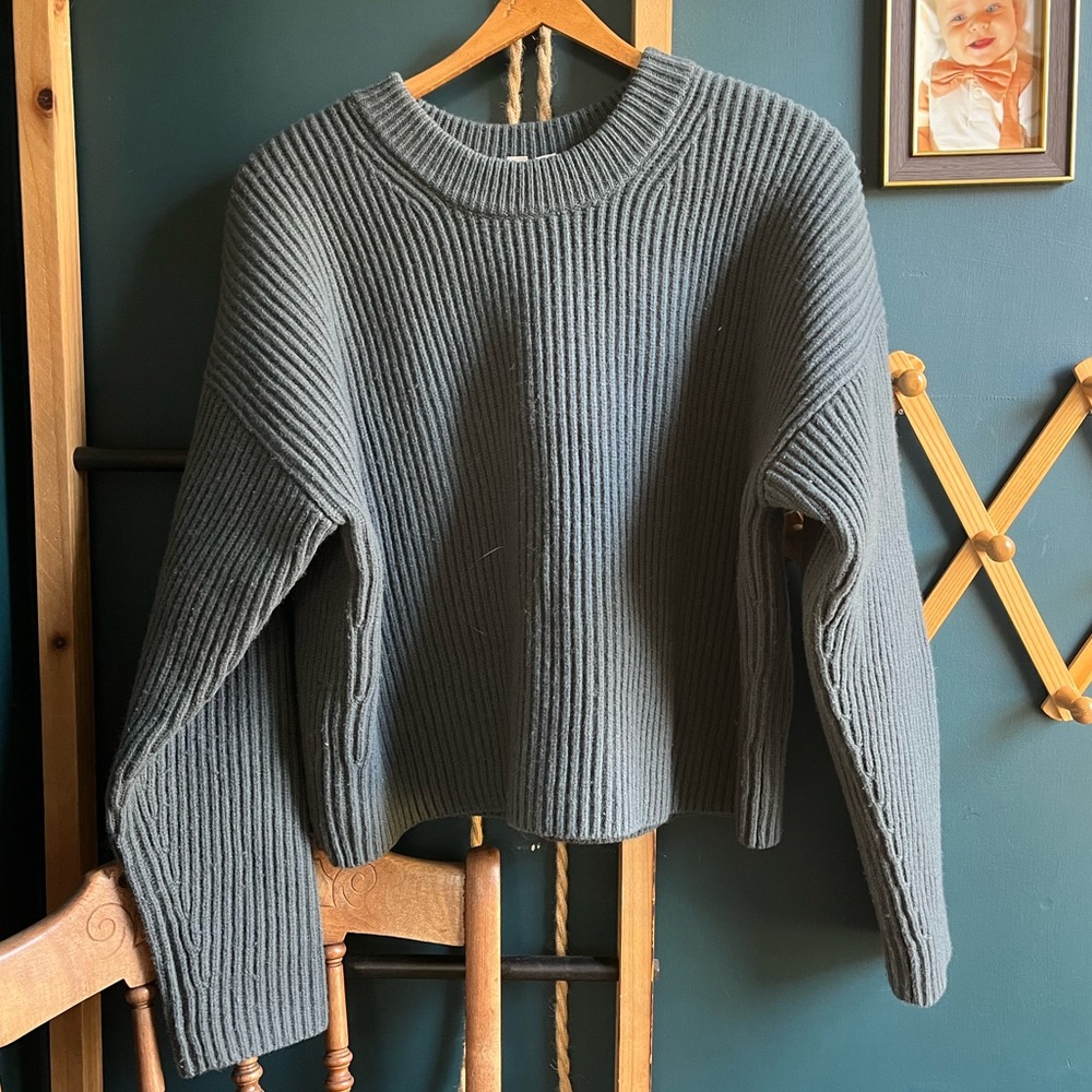 Uniqlo Wool Sweater